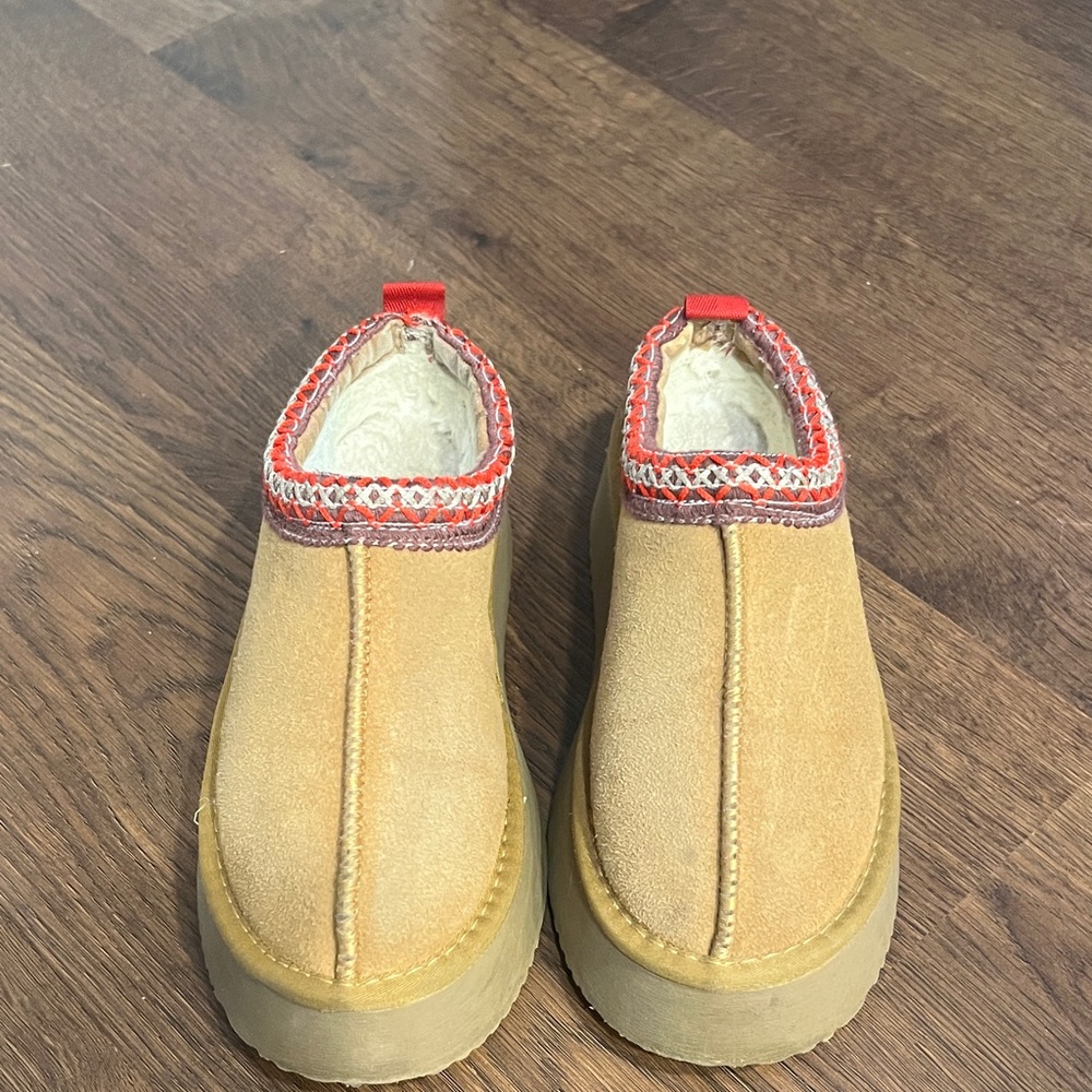 Adult Tan Shoes with Red Trim